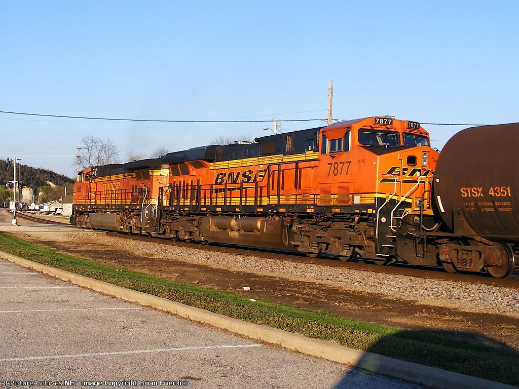 BNSF 5085